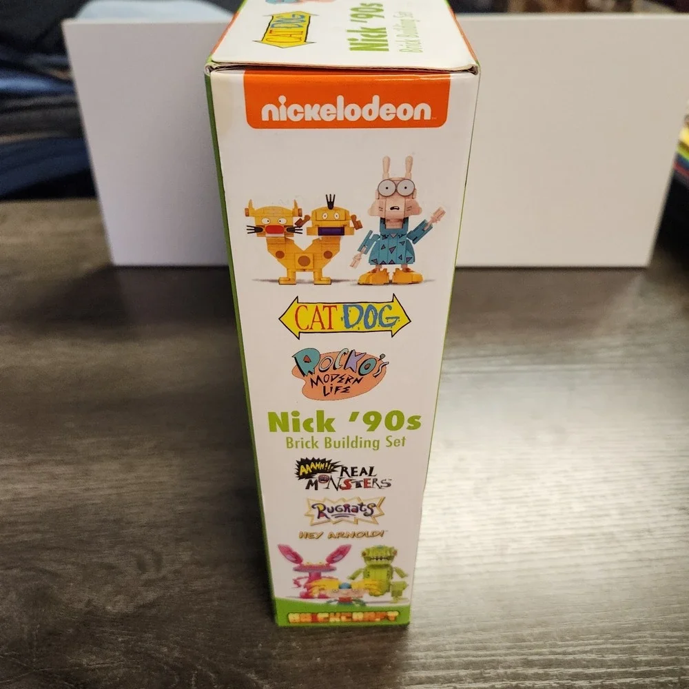 Brickcraft Nickelodeon 90's Brick Building Set - Nick - 833 pcs - New, Sealed